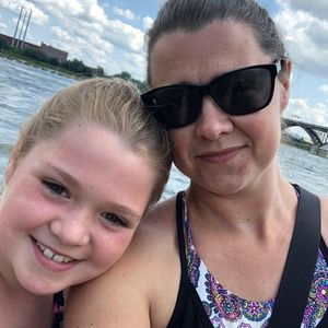 Meet your Posher, Hazel